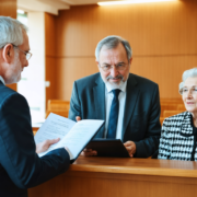 Снахата не дава внучето: Права на баба и дядо за виждане | Национално съдействие Снахата не дава внучето: Права на баба и дядо за виждане | Национално съдействие